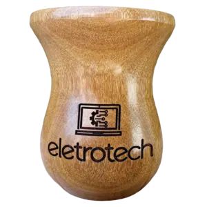 Gravação em Cuias em Madeira