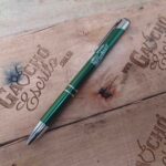 Gravação a Laser em Caneta em Metal Verde Aluminio 143b